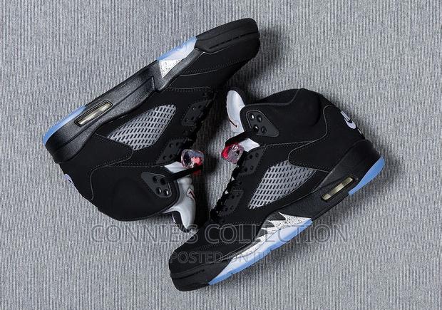 Air Jordan 5 · Photo 3