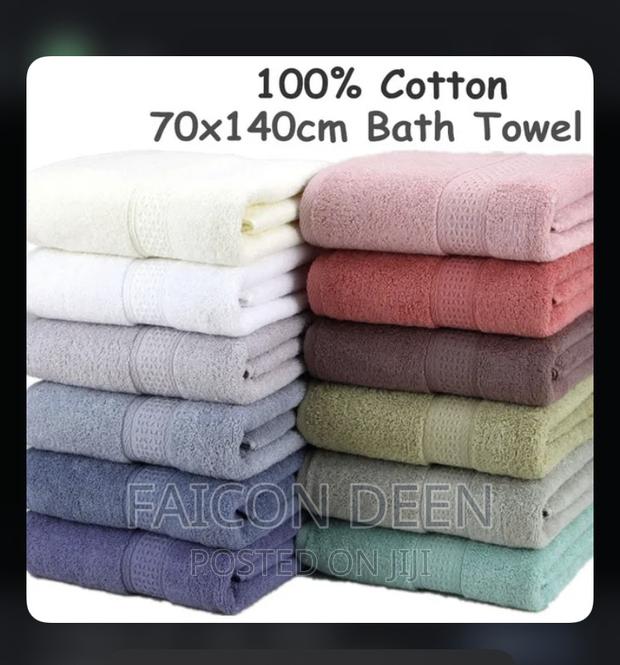 Superior Quality Cotton Bathe Large Towels · Photo 1