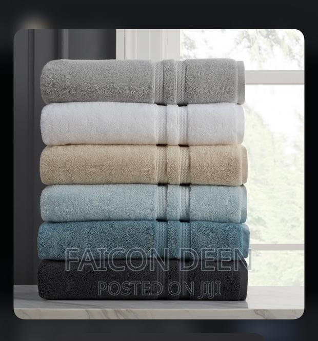 Highest Quality Cotton Bathe Large Towels · Photo 1