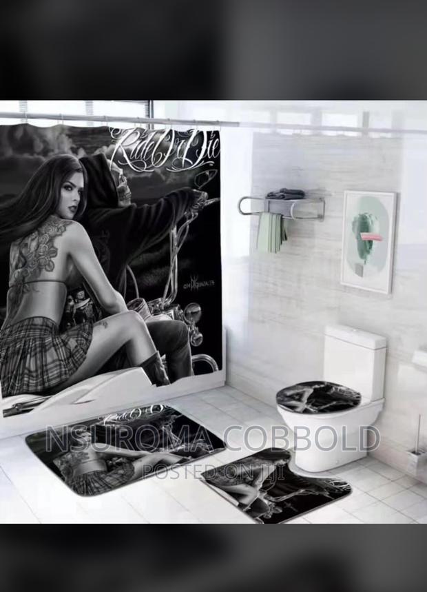 Bathroom Set 0.1 · Photo 2