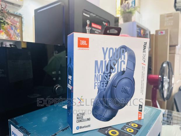 Perfect Sleek Headphones JBL 760c Tune · Photo 2