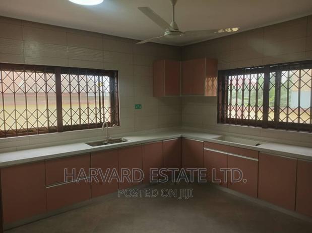 5bdrm House in Ahojo Daban, Kumasi Metropolitan for rent photo 5
