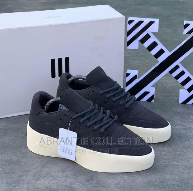 Fear of God X Adidas Forum 86 · Photo 3