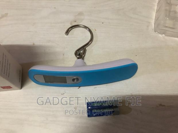 50kg/110lb Digital Luggage Scale · Photo 4