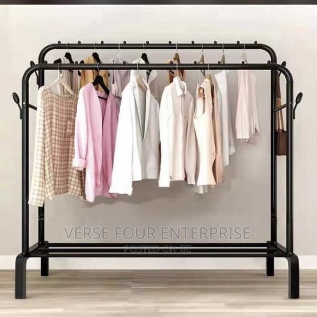 Multipurpose Cloth Rack · Photo 2