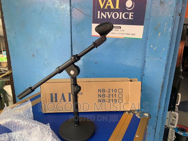 Haif Table Microphone Stand · Photo 4