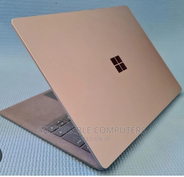 New Laptop Microsoft Surface Go 2 8GB Intel Core I5 SSD 256GB · Photo 4