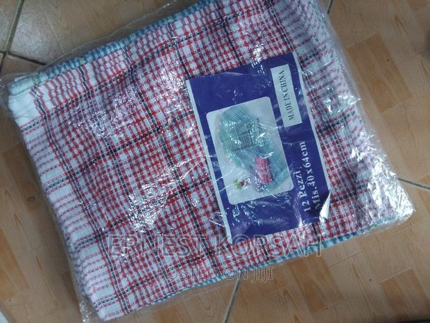 12pcs Napkins · Photo 2