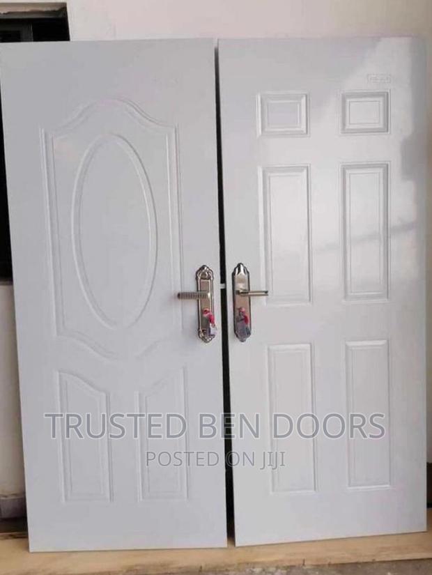 All White Panel Doors For Bedroom And Bathroom Use · Photo 2