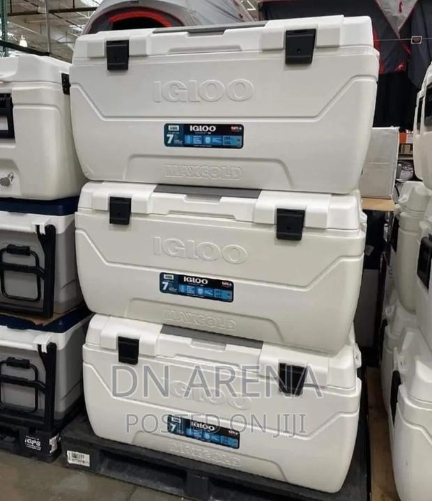 Igloo 165 Quart Biggest Size Cooler Box/Ice Chest