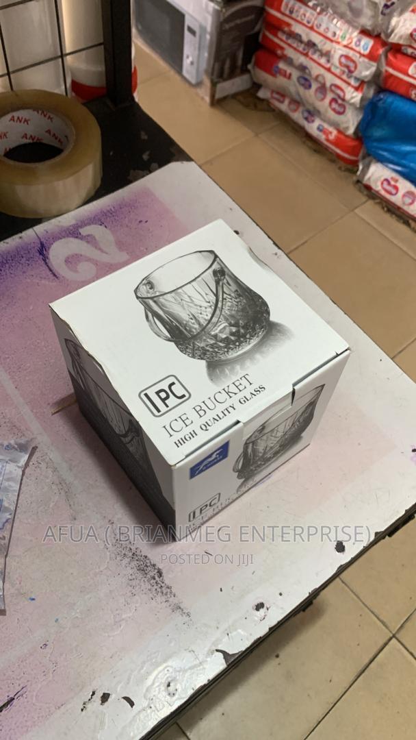 Glass Ice Bucket · Photo 4