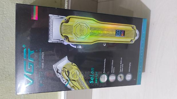 VGR 672 Professional Clipper photo 2