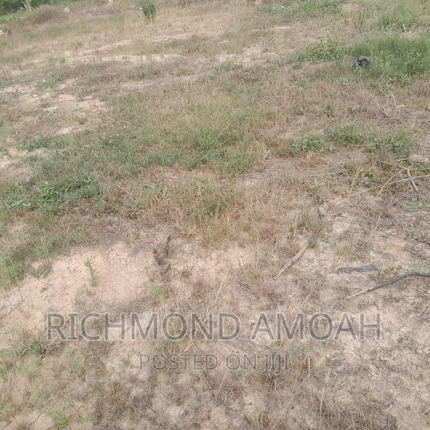 Half Plot for Sale at West Fijia · Photo 2