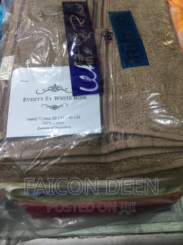 100% Cotton Thick Saloon Towels · Photo 1
