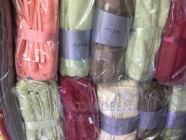 Original Cotton 3 Pieces Set Cotton Towels · Photo 1