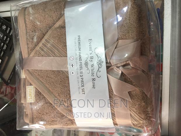 Superior 3 Pieces Set Cotton Luxury Towels · Photo 1