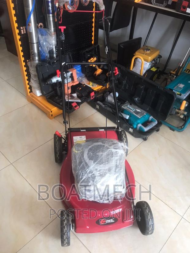 Briggs Stratton Lawn Mover · Photo 3