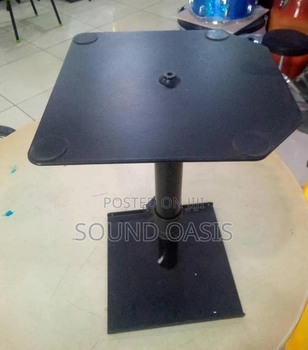 Studio Monitor Stands (Pair) · Photo 2