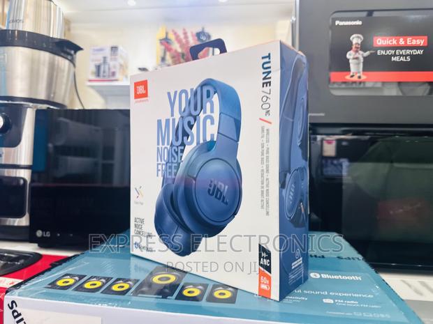 Zealous Sleek New JBL Tune 760 Headphones · Photo 2