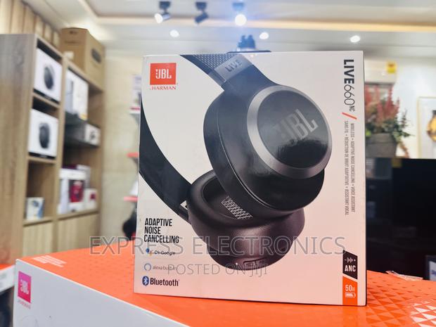 Deep Sound Quality JBL Live 660 · Photo 2