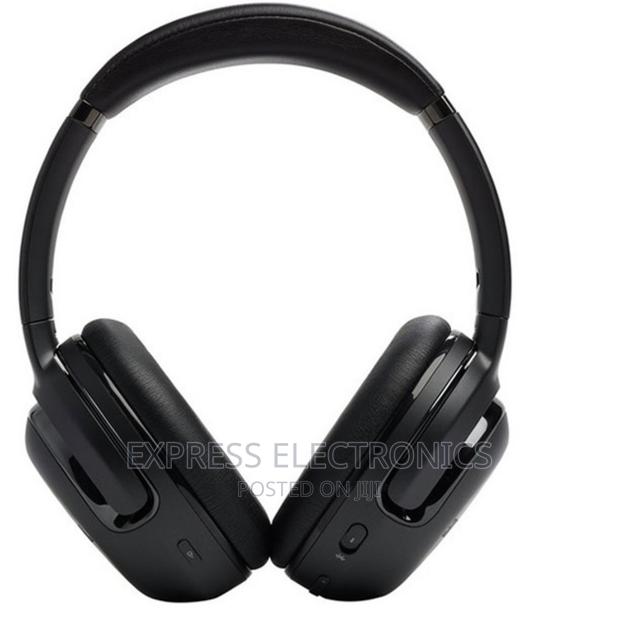 Neatly Sealed in Box JBL Tour One M2 · Photo 2