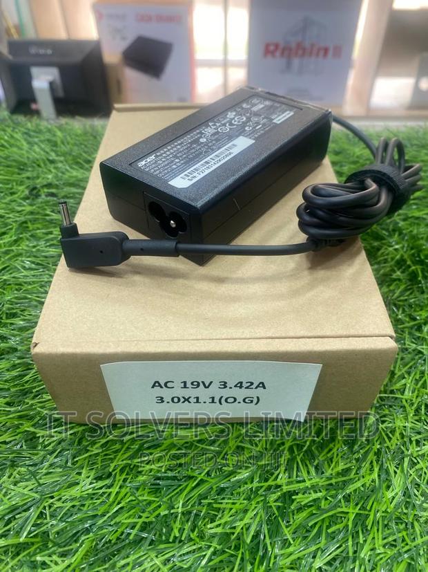 Acer New 19v 3.42 3.0mm*1.1mm Original · Photo 4