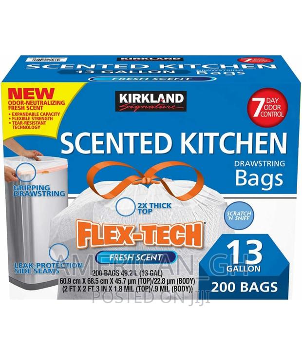 Kirkland Signature Flex-Tech 13-Gallon Kitchen Trash Bags · Photo 3