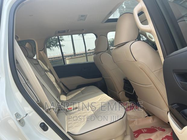 New Toyota Land Cruiser 3.3 Diesel 4WD 2022 White