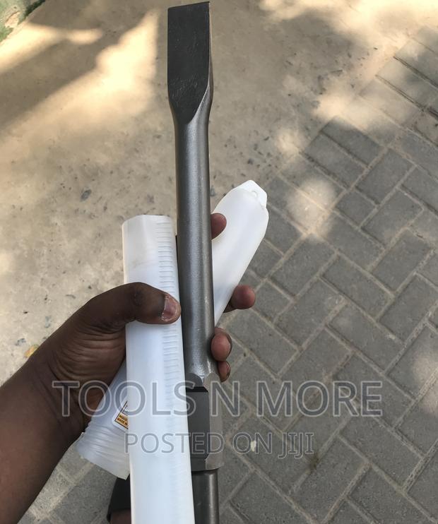INGCO Hex Chisel (Flat) · Photo 3