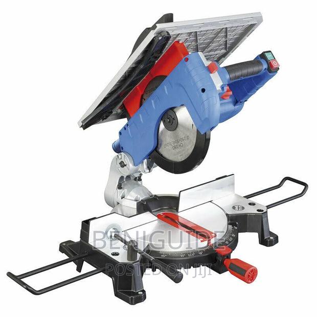 Table Mitre Saw 1800W · Photo 3