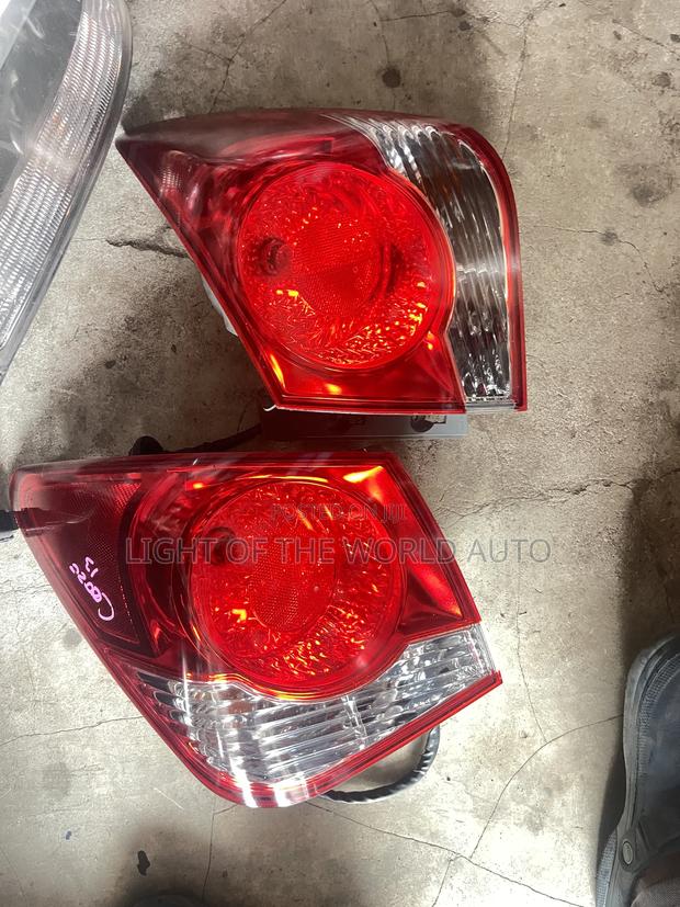 Cruze 2013 Taillight