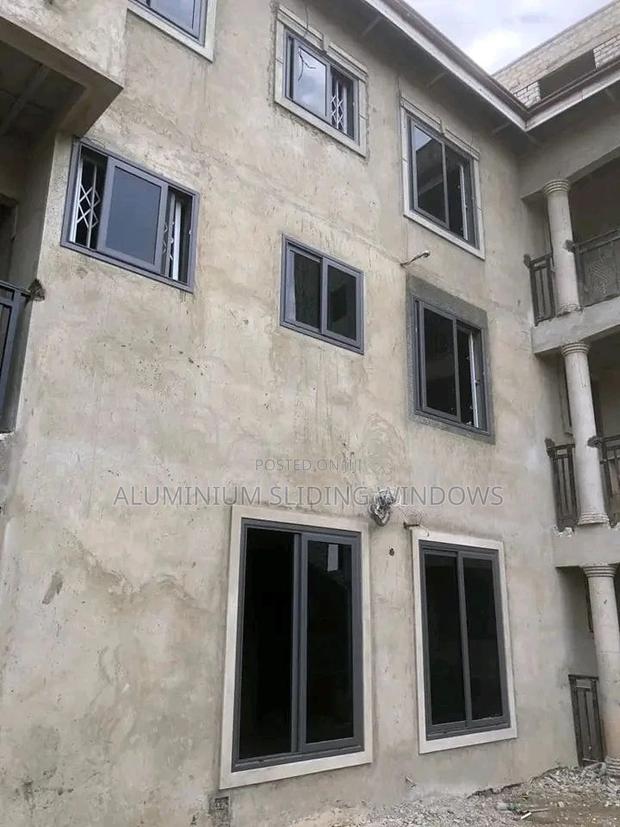 Aluminium And Glass Sliding Windows