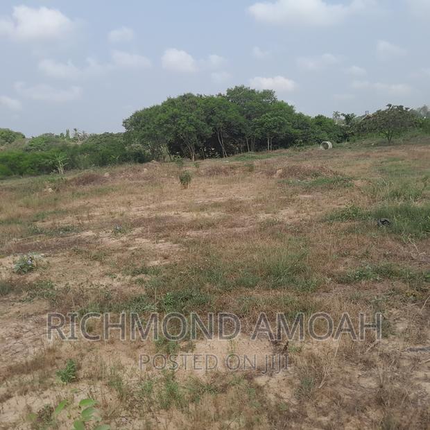 Plot for Sale at Race Course · Photo 1