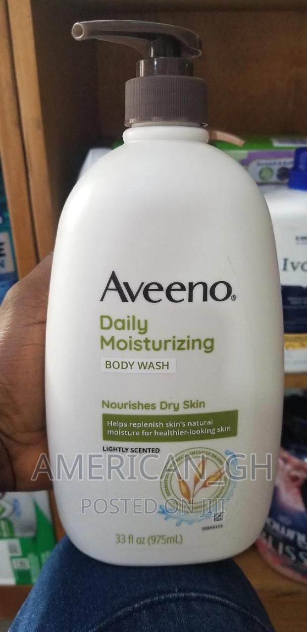 Aveeno Daily Moisturizing Body Wash (975ml) · Photo 3