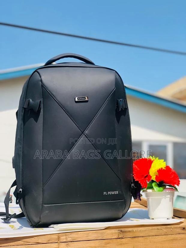 Quality Multipurpose Waterproof Usb Laptop/Work Backpack · Photo 3