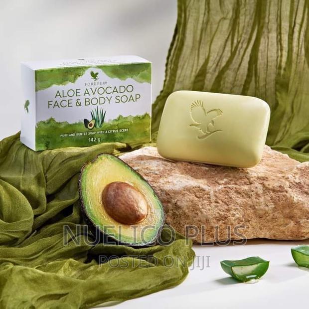 Aloe Avocado Face Body Soap - 147 G · Photo 2