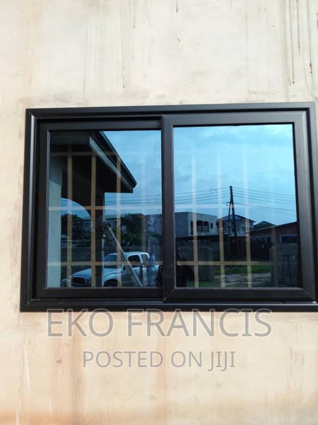 Sliding Windows Glass · Photo 1