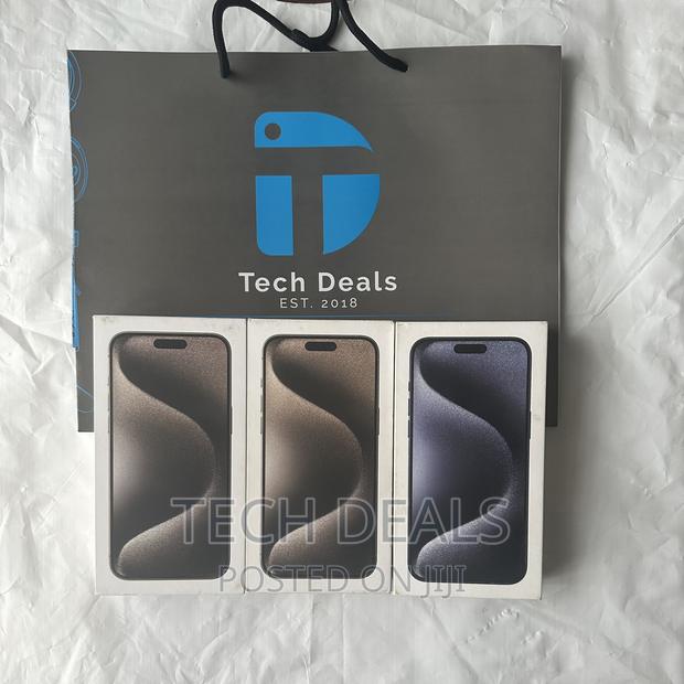 New Apple iPhone 15 Pro Max 256 GB Blue