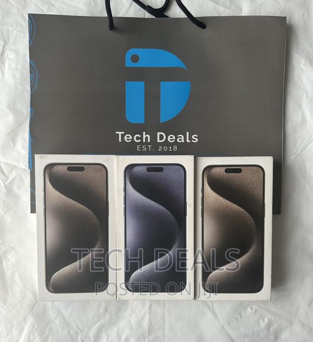 New Apple iPhone 15 Pro Max 256 GB Blue photo 2