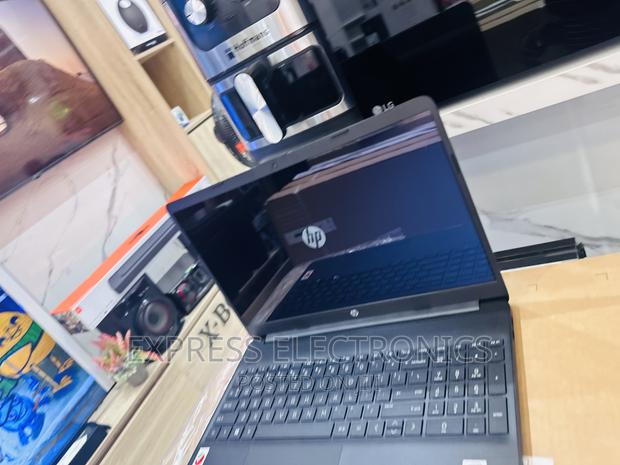 New Laptop HP 15 4GB Intel Core I3 HDD 1T · Photo 4