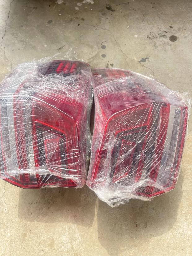 VW Atlas 2019 Taillight