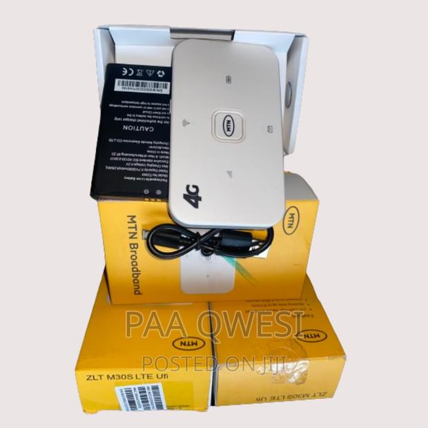 Pocket Mifi { Universal Wireless 4G Mifi } · Photo 2