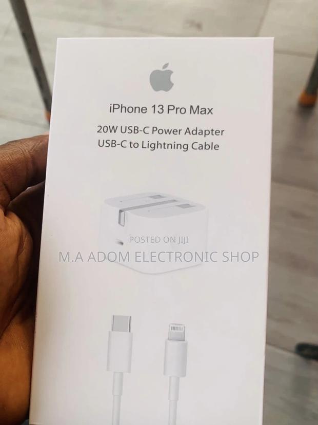 Apple Type C 3 Pin Charger(White)20watt · Photo 4