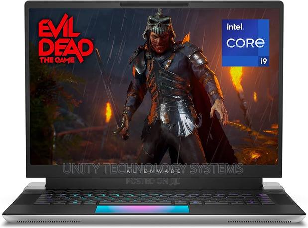 New Laptop Dell Alienware X16 32GB Intel Core I9 SSD 2T
