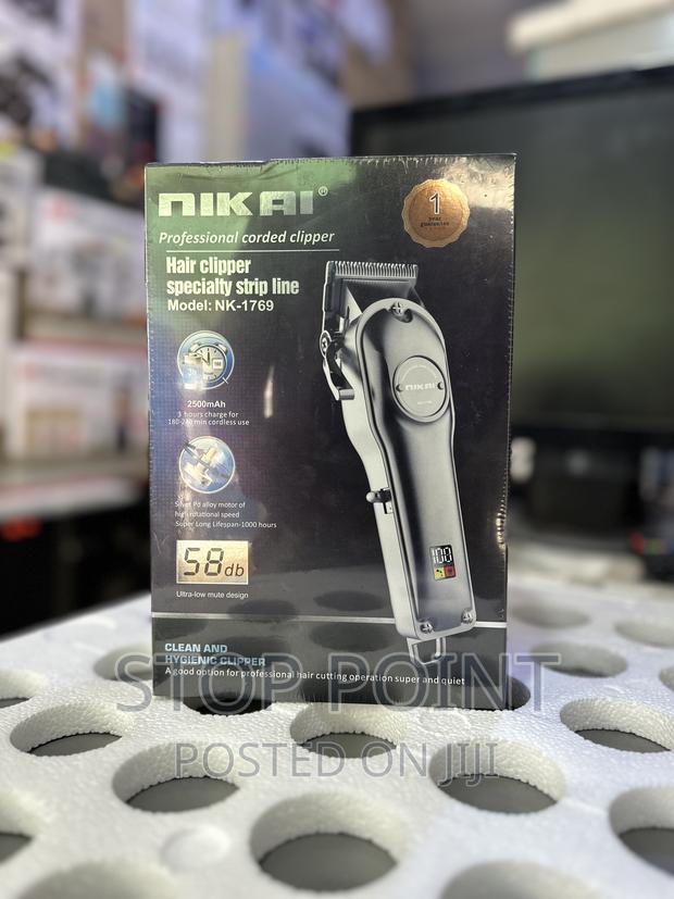 Professional Corded Hair Clipper · Photo 4