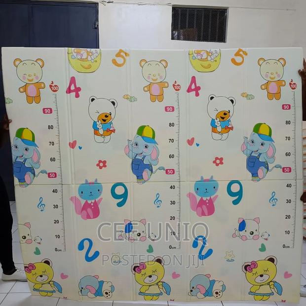 Foldable Play Mat · Photo 2