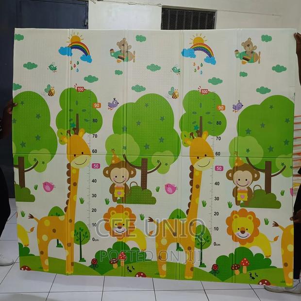 Foldable Play Mat · Photo 3