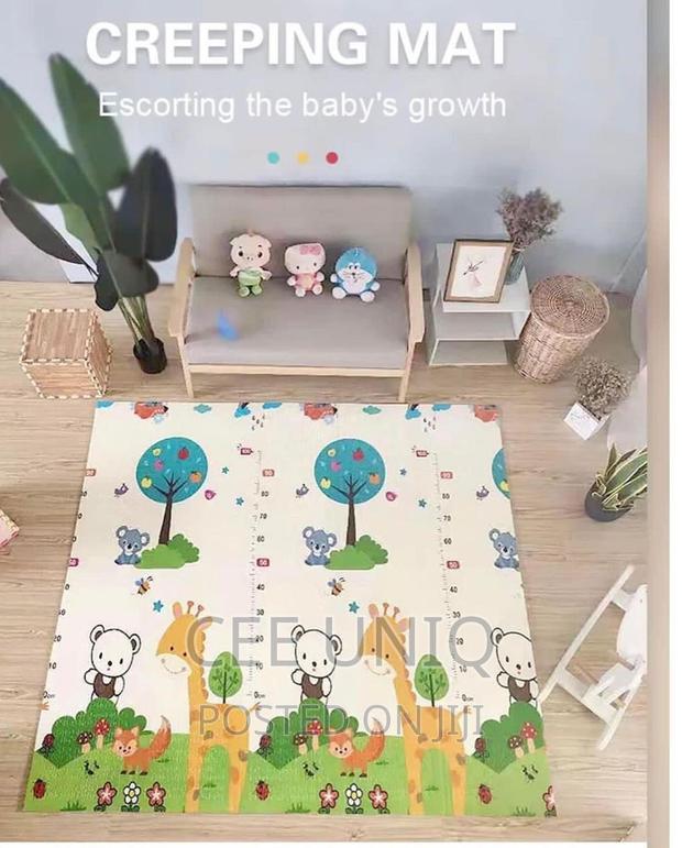 Foldable Play Mat · Photo 1