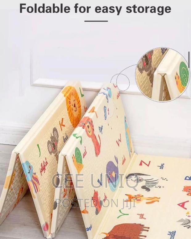 Foldable Play Mat · Photo 3