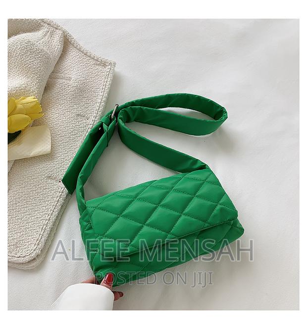 Summer Nylon Cloth Rhombus Stitching Small Square Bag